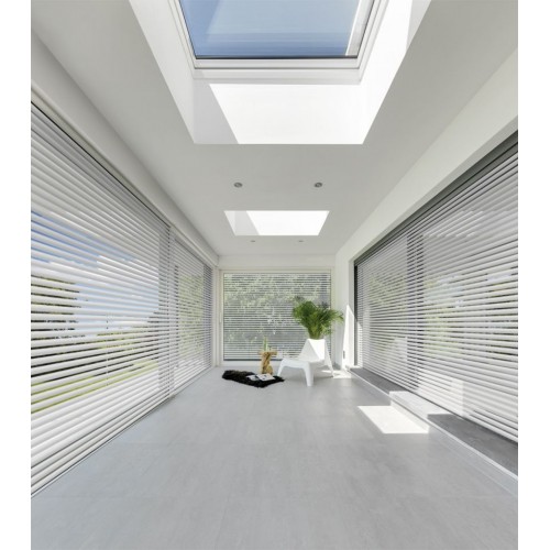 FAKRO DMF-D U6 зенитное окно с двухкамерным стеклопакетом, 700*700 мм