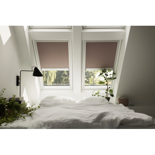 Штора "Сиеста" на направляющих VELUX DKL SK08 1100S, 1140*1400 мм, блэкаут, темно-синий