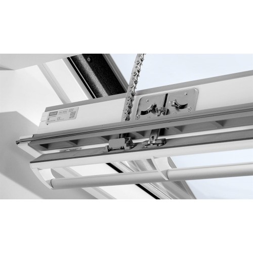 VELUX PREMIUM Integra GGU CK04 007021 - полиуретановое мансардное окно с дистанционным управлением, 550*980 мм