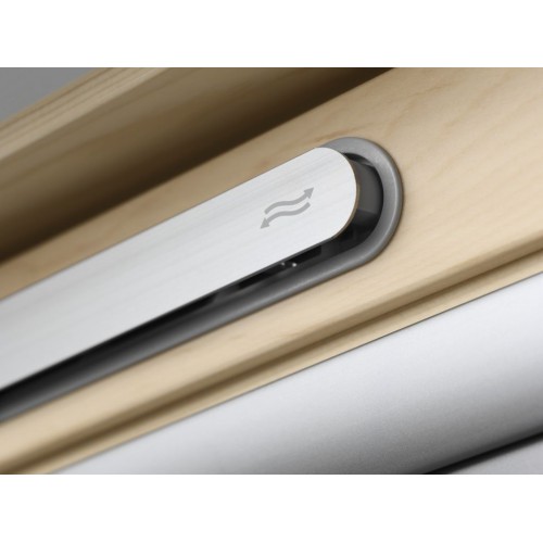 VELUX GLL MK10 1061B - мансардное окно серии PREMIUM с двухкамерным стеклопакетом, 780*1600 мм