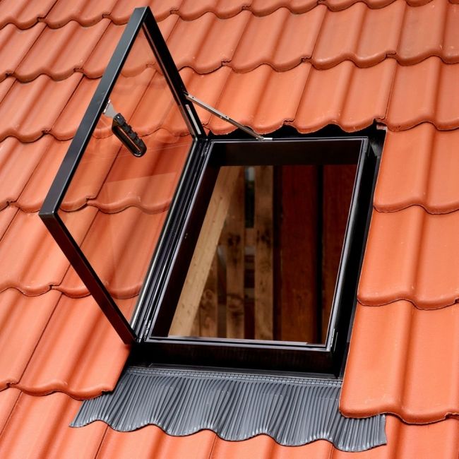 Окно-люк VELUX GVT 103 0059, 540*830 мм